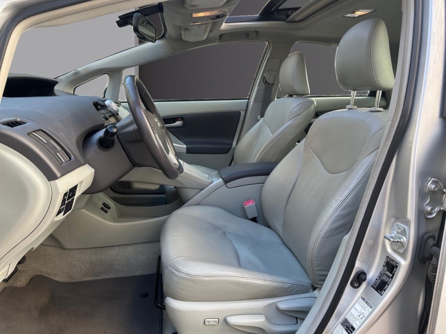 TOYOTA d'occasion PRIUS 136ch lounge de 2010 Le Raincy (93)﻿