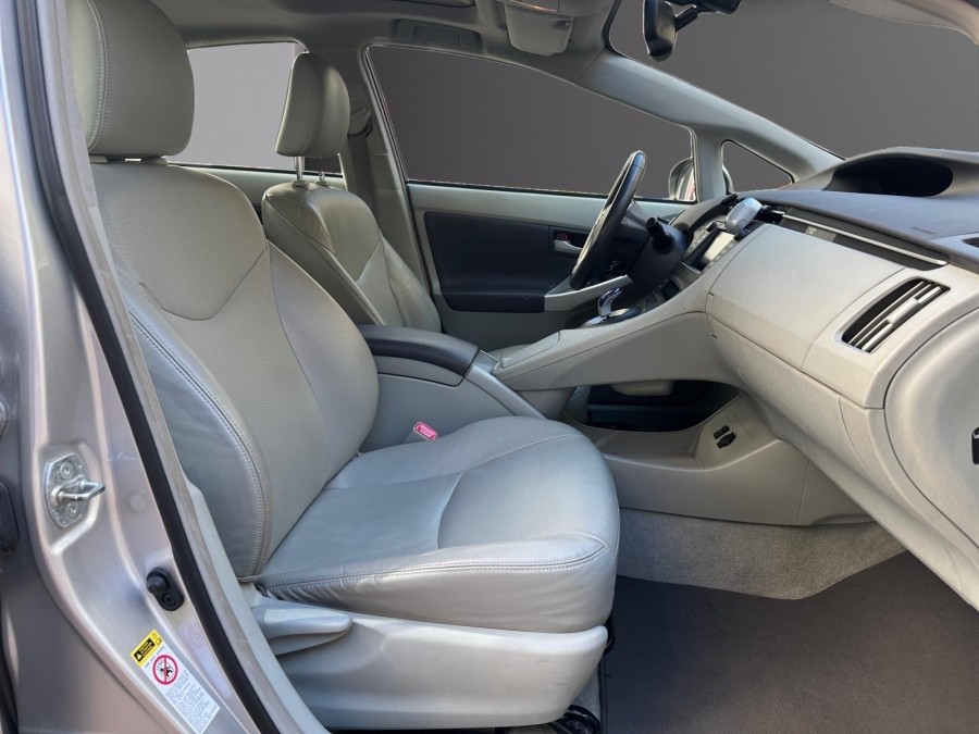 TOYOTA d'occasion PRIUS 136ch lounge de 2010 Le Raincy (93)﻿