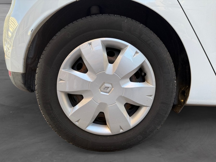 RENAULT d'occasion CLIO 1.0 TCE 100 BUSINESS de 2019 Cannes (06)﻿