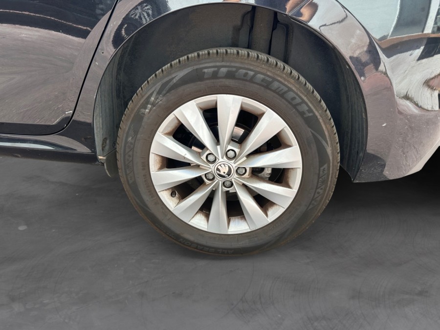 SKODA d'occasion KAMIQ 1.0 TSI 110 YOUNG EDITION de 2022 Le Raincy