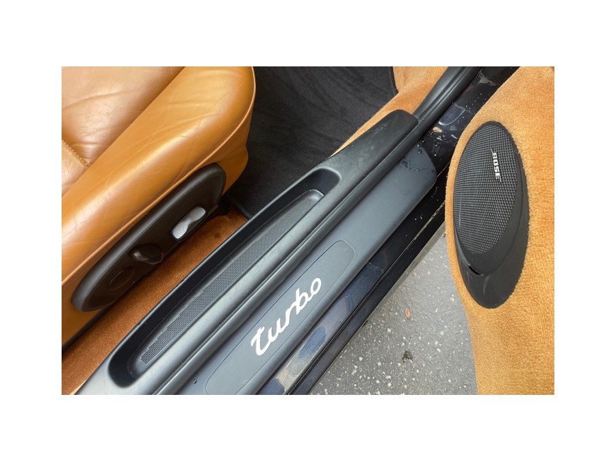 PORSCHE d'occasion 911 DECAPOTABLE PORSCHE 911 CARRERA 4 CABRIOLET