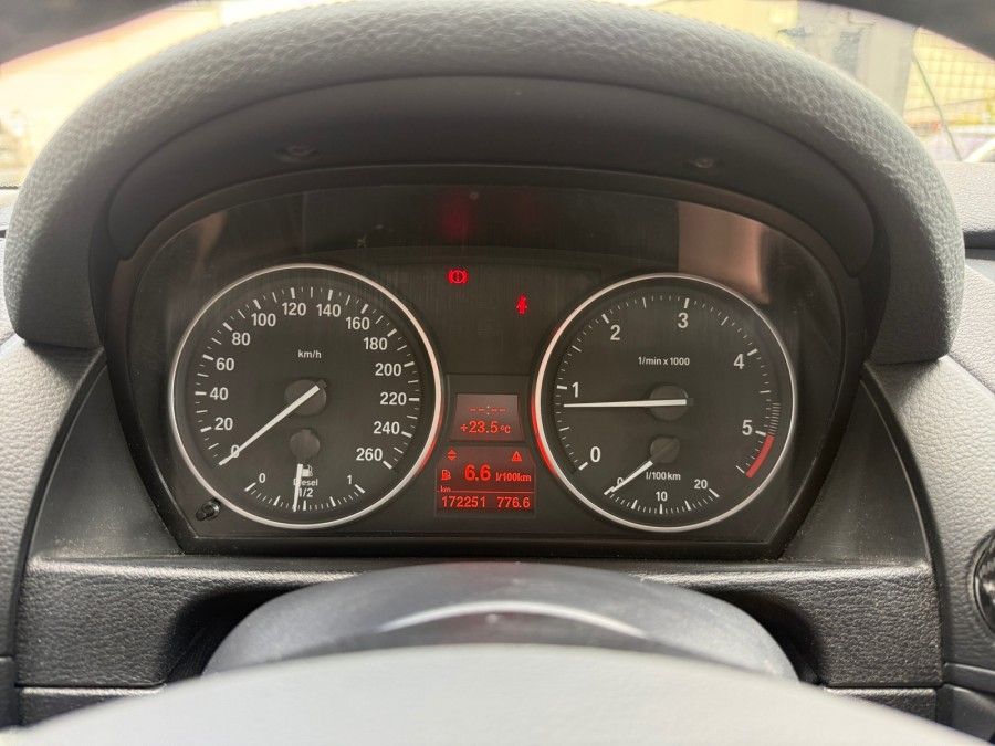 BMW d'occasion X1 18D SDRIVE BUSINESS de 2015 Toulon Est (83)﻿