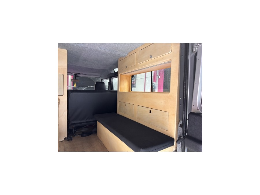 LAND ROVER d'occasion DEFENDER 110 TD5 CSW COUNTY de 2002 Villebon
