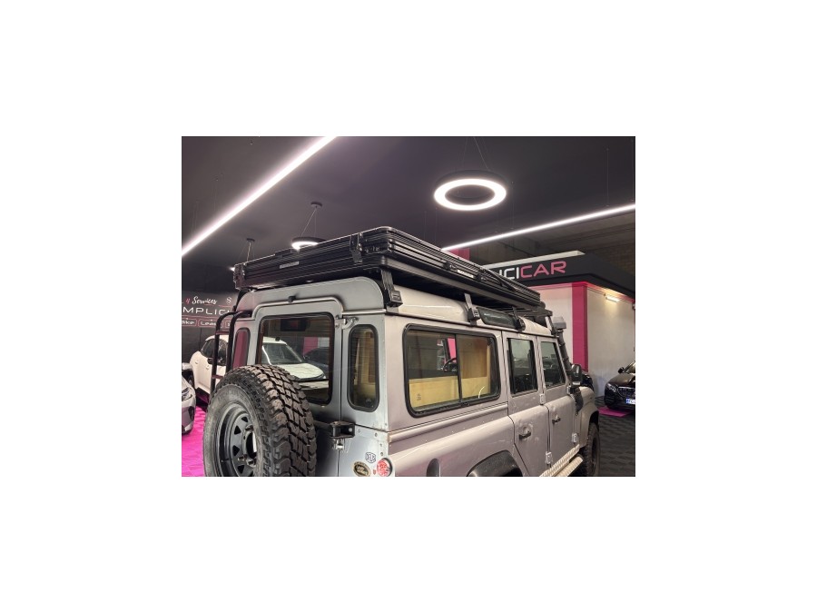 LAND ROVER d'occasion DEFENDER 110 TD5 CSW COUNTY de 2002 Villebon