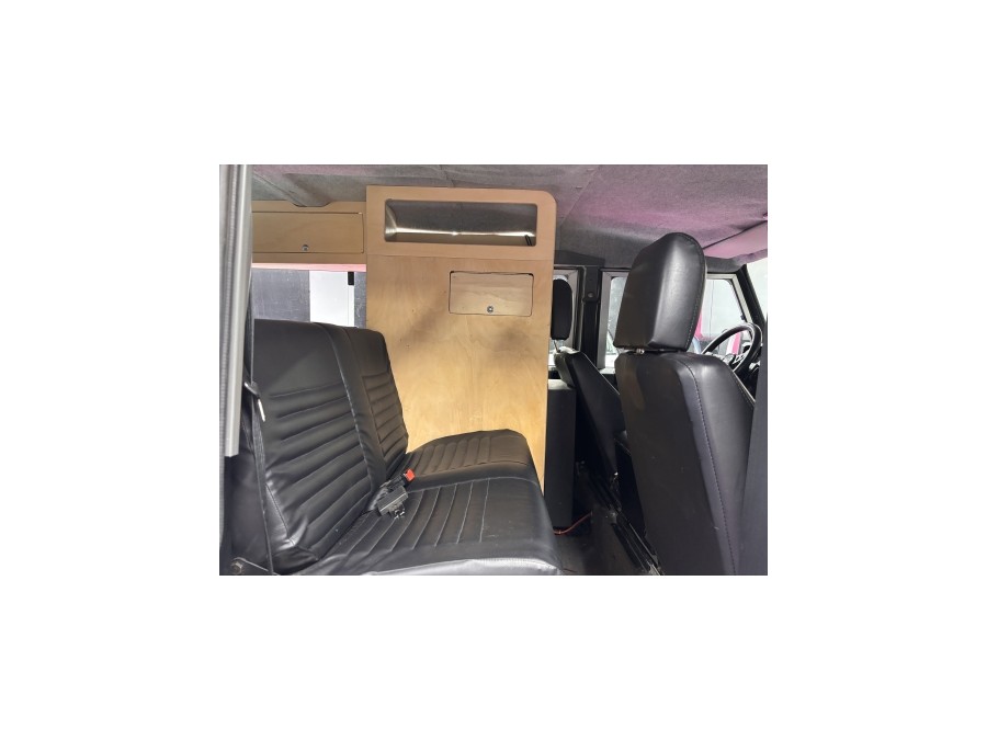 LAND ROVER d'occasion DEFENDER 110 TD5 CSW COUNTY de 2002 Villebon