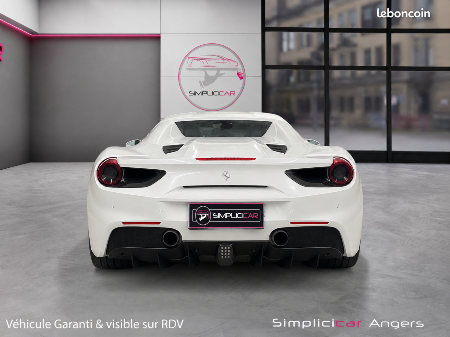 FERRARI d'occasion 488 GTB 488 spider de 2016 Angers (49)﻿