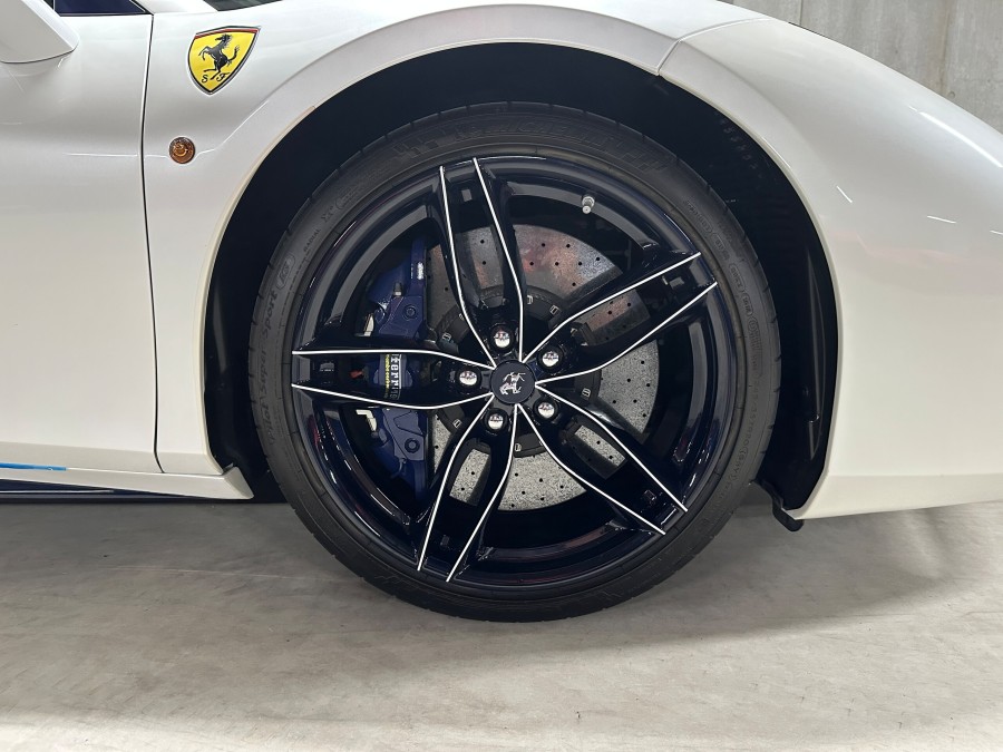 FERRARI d'occasion 488 GTB 488 spider de 2016 Angers (49)﻿