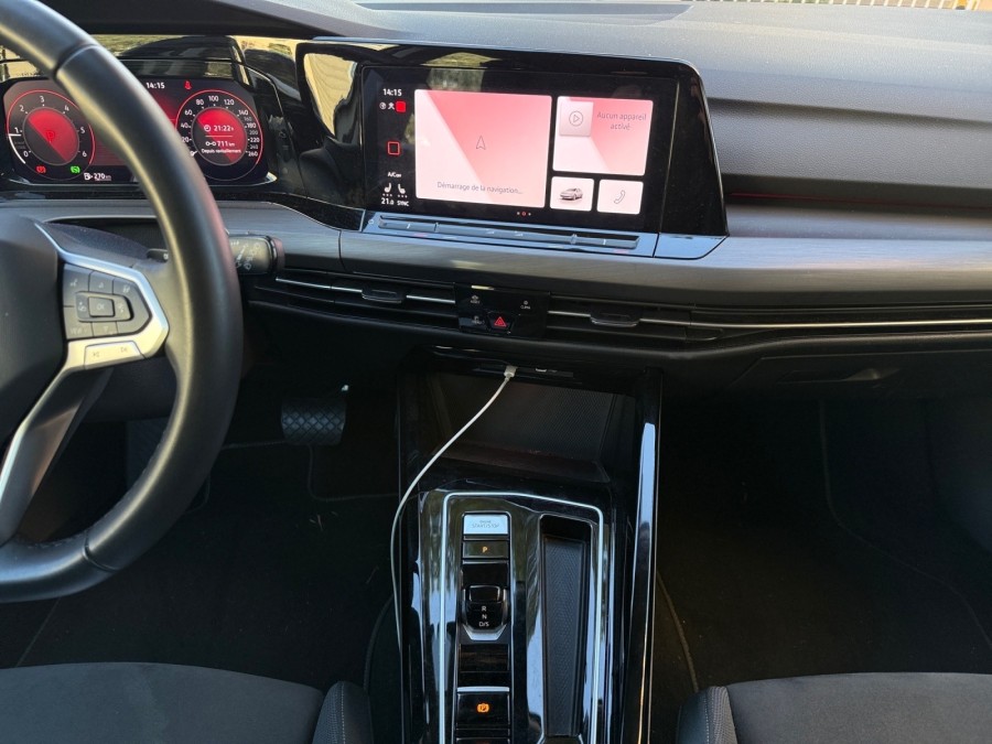 VOLKSWAGEN d'occasion GOLF 2.0 TDI SCR 150 ACTIVE DSG de 2023 Cannes