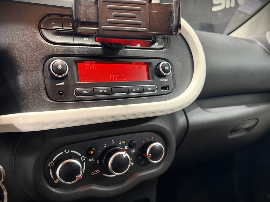RENAULT d'occasion TWINGO III 1.0 SCE 70 LA PARISIENNE de 2018