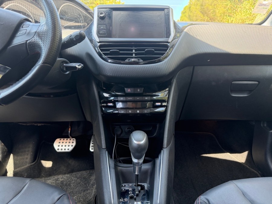 PEUGEOT d'occasion 208 I 1.2 PURE TECH 110 ALLURE BUSINESS EAT de