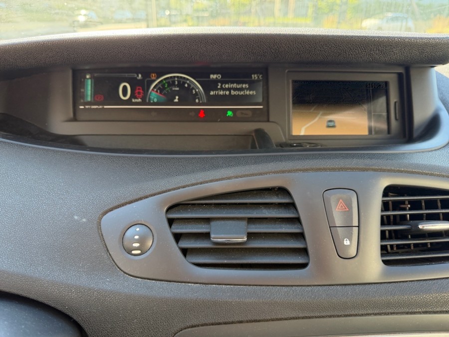 RENAULT d'occasion SCENIC 1.5 DCI 110 LIFE de 2016 Vernon (27)﻿