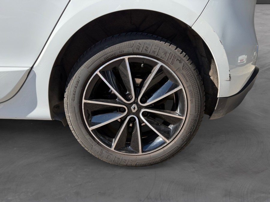 RENAULT d'occasion SCENIC 1.5 DCI 110 LIFE de 2016 Vernon (27)﻿