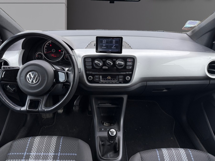 VOLKSWAGEN d'occasion UP! 2.0 1.0 Club de 2016 Orleans (45)﻿