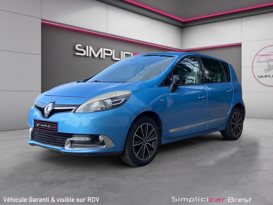 RENAULT d'occasion SCENIC III 1.6 DCI 130 LOUNGE de 2013 Brest (29)﻿