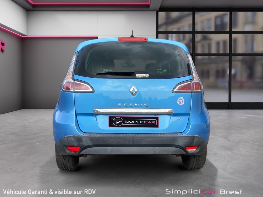 RENAULT d'occasion SCENIC III 1.6 DCI 130 LOUNGE de 2013 Brest (29)﻿