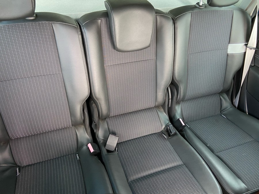 RENAULT d'occasion SCENIC III 1.6 DCI 130 LOUNGE de 2013 Brest (29)﻿