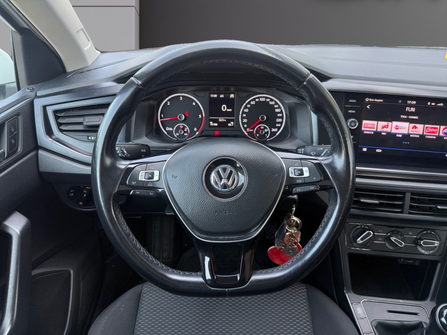 VOLKSWAGEN d'occasion POLO VI 1.6 TDI 80 IQ.DRIVE de 2019 Toulon Est
