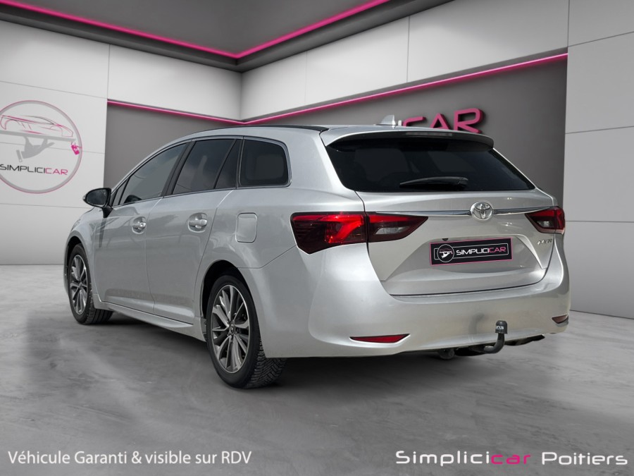 TOYOTA d'occasion AVENSIS BREAK TS 1.8 VVT-I EXECUTIVE 147 ch