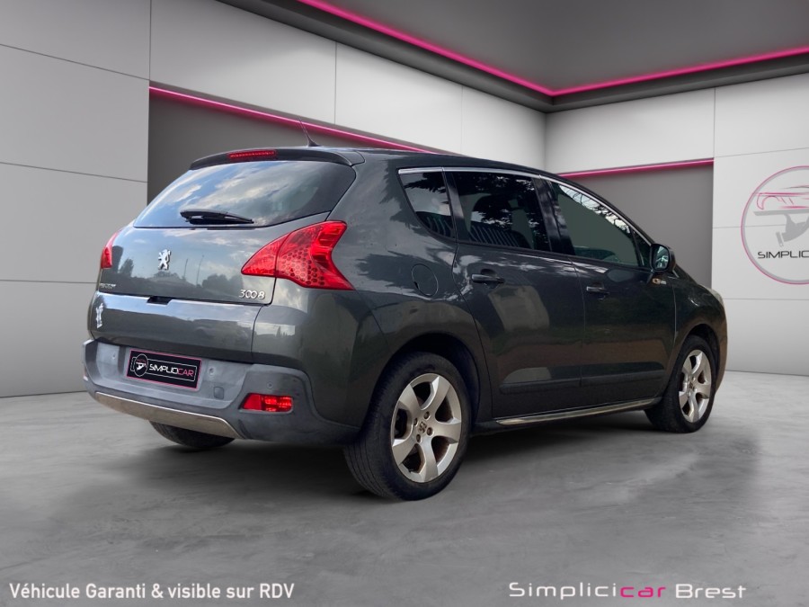 PEUGEOT d'occasion 3008 I MONOSPACE 1.6 HDI 115 STYLE de 2013 Brest
