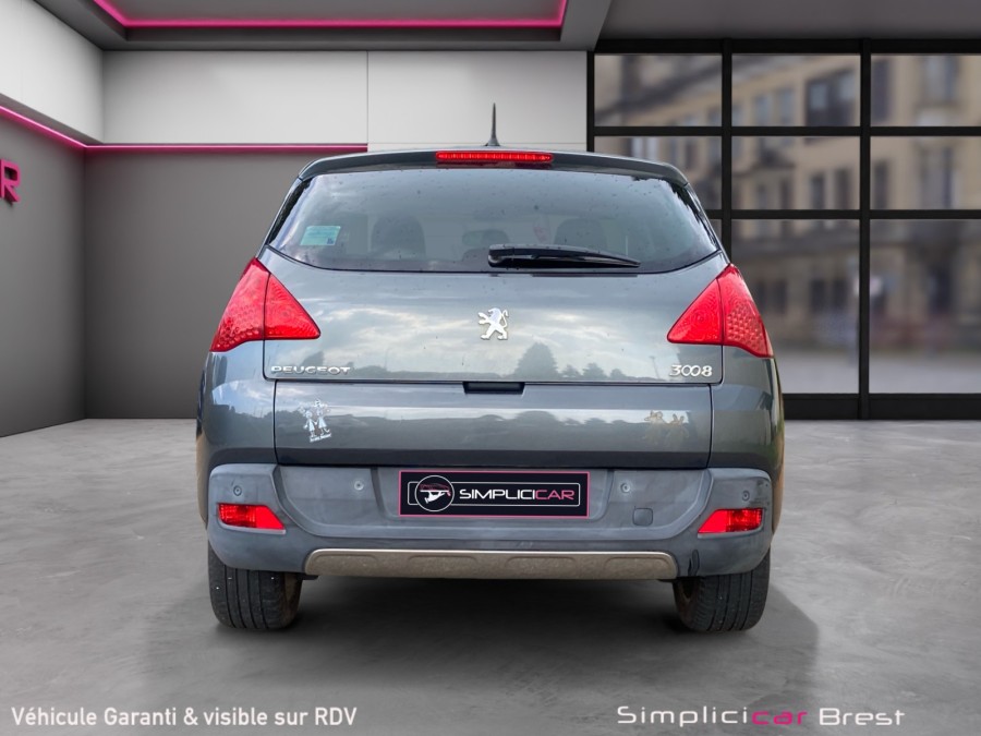 PEUGEOT d'occasion 3008 I MONOSPACE 1.6 HDI 115 STYLE de 2013 Brest