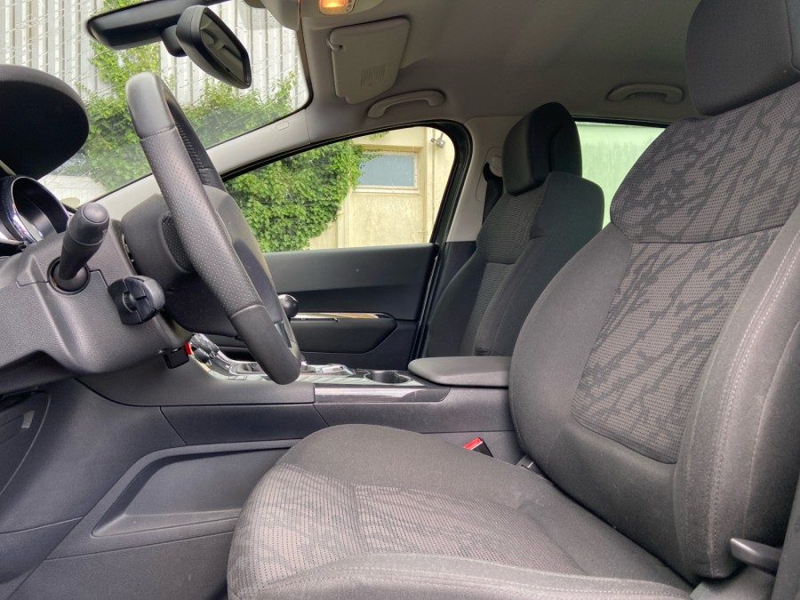 PEUGEOT d'occasion 3008 I MONOSPACE 1.6 HDI 115 STYLE de 2013 Brest