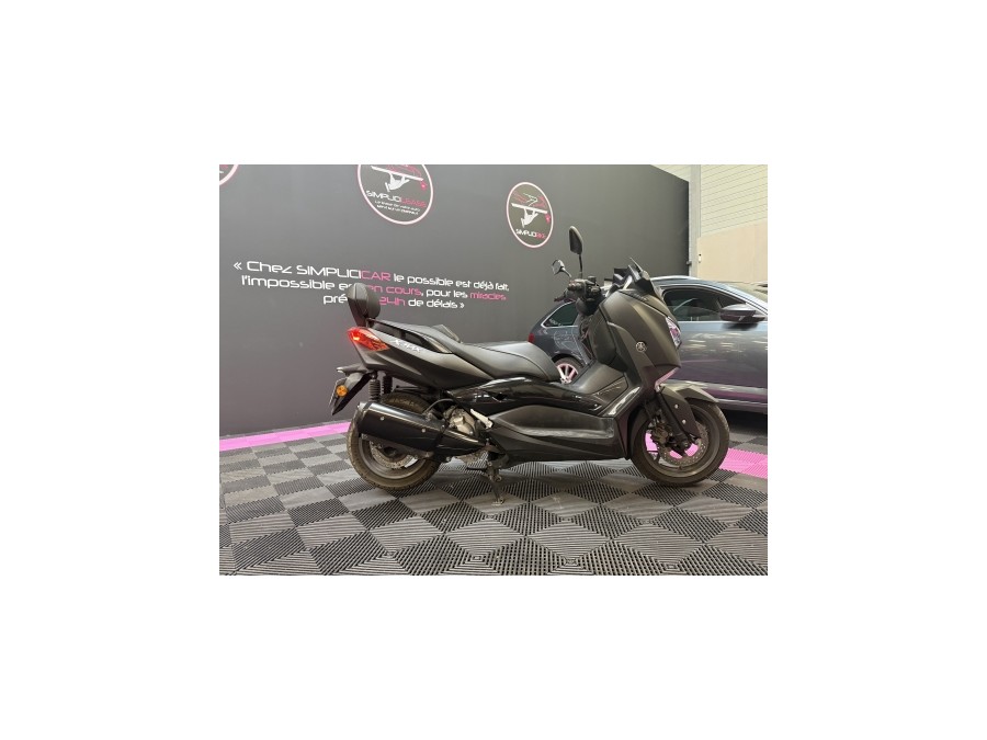 YAMAHA d'occasion X MAX 300 IRON MAX 300 de 2019 Salon de Provence