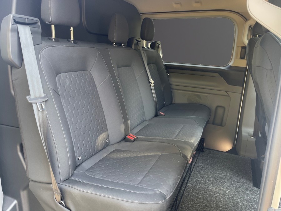 FORD d'occasion TRANSIT 320 L2H1 2.0 ECOBLUE 136 LIMITED de 2025