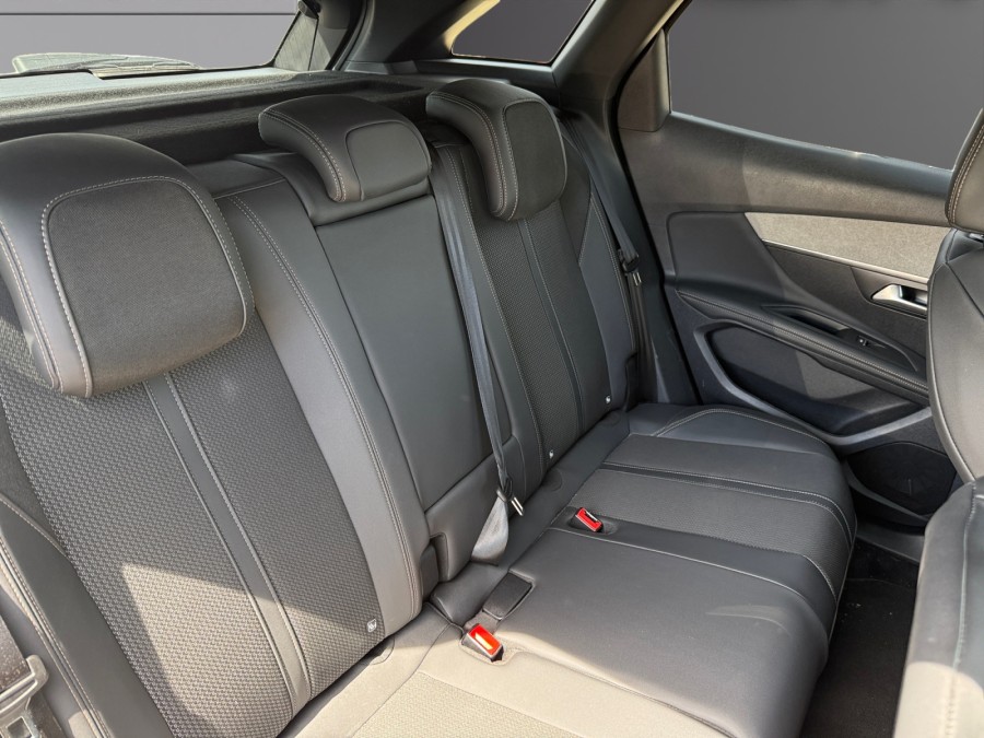 PEUGEOT d'occasion 3008 II SUV 1.2 PURETECH 130 ch GT Line de 2023