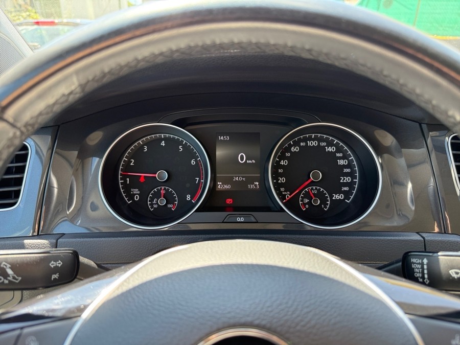 VOLKSWAGEN d'occasion GOLF 1.0 TSI 85 TRENDLINE de 2018 Dijon (21)﻿