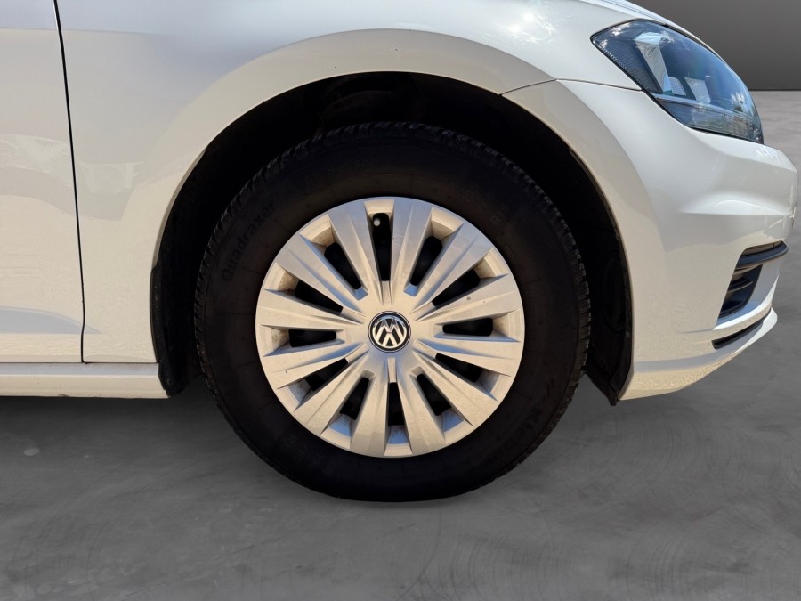 VOLKSWAGEN d'occasion GOLF 1.0 TSI 85 TRENDLINE de 2018 Dijon (21)﻿