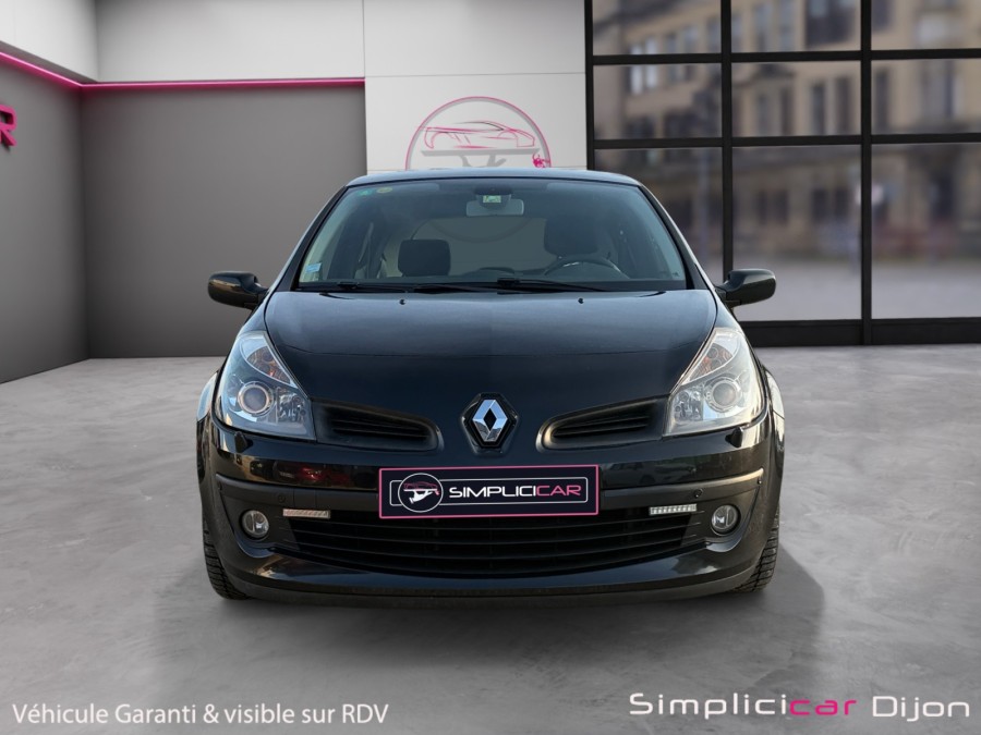 RENAULT d'occasion CLIO EXCEPTION 1.4 16V de 2006 Dijon (21)﻿