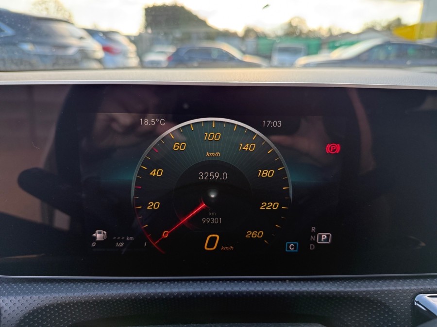 MERCEDES d'occasion CLASSE A A180 D STYLE LINE 7G-DCT de 2018 Dijon