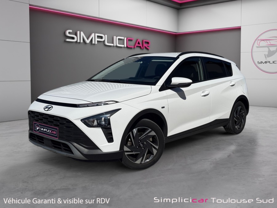 HYUNDAI d'occasion BAYON 1.0 T-GDI 100 HYBRID 48V INTUITIVE de 2024