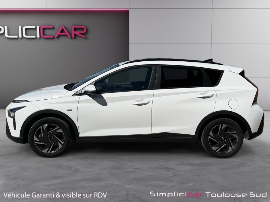 HYUNDAI d'occasion BAYON 1.0 T-GDI 100 HYBRID 48V INTUITIVE de 2024