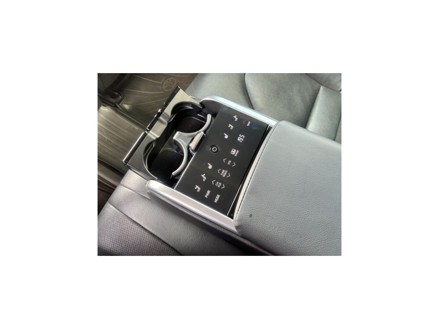 TOYOTA d'occasion CAMRY HYBRIDE 218 2WD BUSINESS EXECUTIVE de 2022