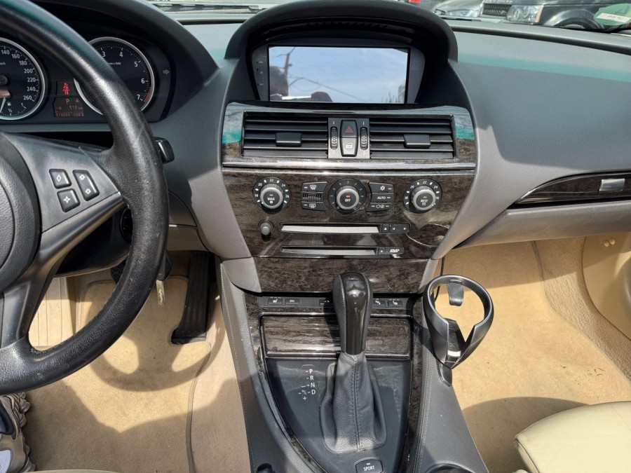 BMW d'occasion 6 DECAPOTABLE BMW Série 6 (e63) cabriolet 645 Cia V8