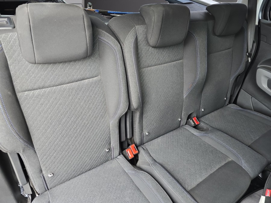 PEUGEOT d'occasion RIFTER LONG 1.5 BLUE HDI 100 STYLE de 2021 Vichy