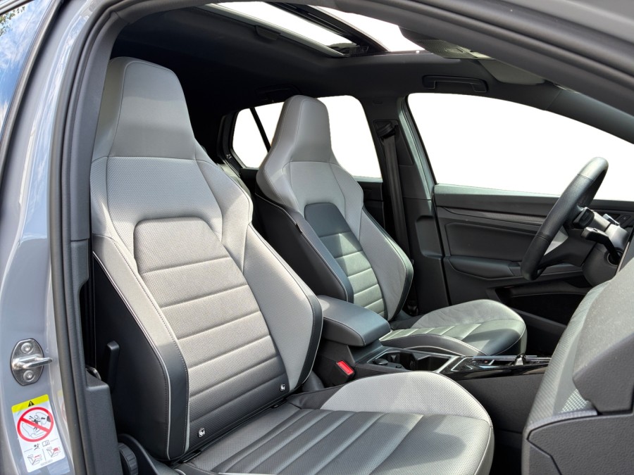 VOLKSWAGEN d'occasion GOLF VIII 2.0 TDI 200 GTD DSG de 2024 Saint