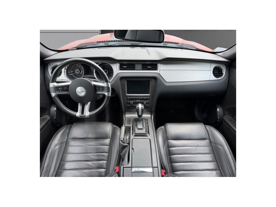 FORD d'occasion MUSTANG FORD MUSTANG CABRIO V6 3.7 L de 2013 Tours