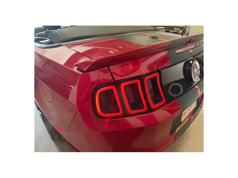 FORD d'occasion MUSTANG FORD MUSTANG CABRIO V6 3.7 L de 2013 Tours