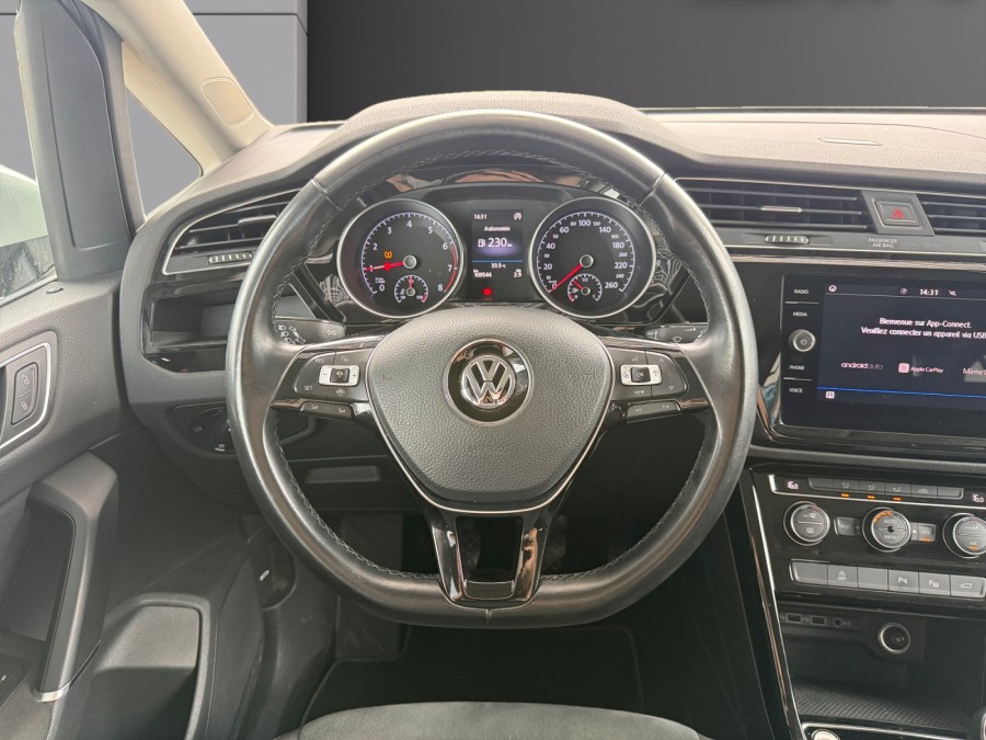 VOLKSWAGEN d'occasion TOURAN 1.5 TSI 150 LOUNGE de 2019 Toulon Est