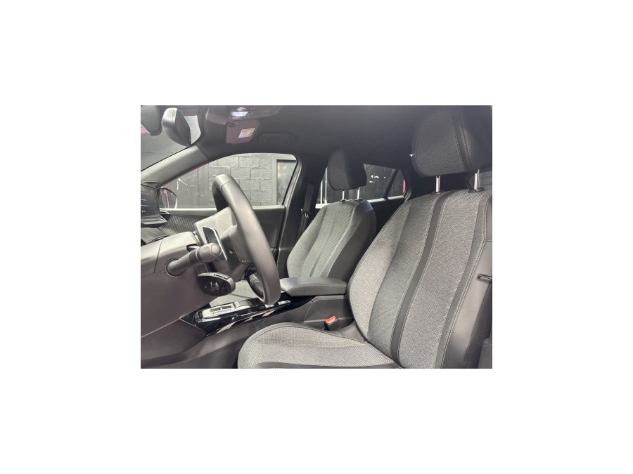 PEUGEOT d'occasion 2008 II 2008 PureTech 130 S&S EAT8 Allure de 2024