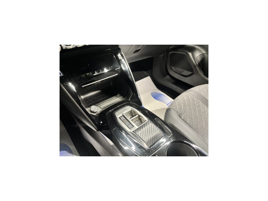 PEUGEOT d'occasion 2008 II 2008 PureTech 130 S&S EAT8 Allure de 2024