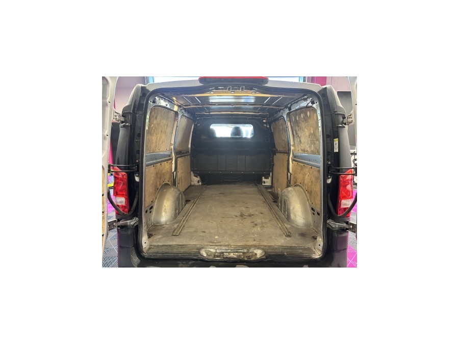 MERCEDES d'occasion VITO FOURGON 111 CDI Long Base de 2018 Villebon