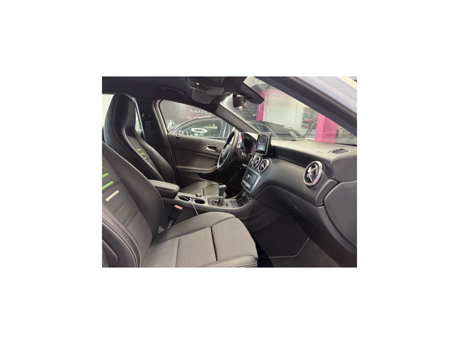 MERCEDES d'occasion CLASSE-A 1.6 A-180 16V de 2017 Villebon Sur
