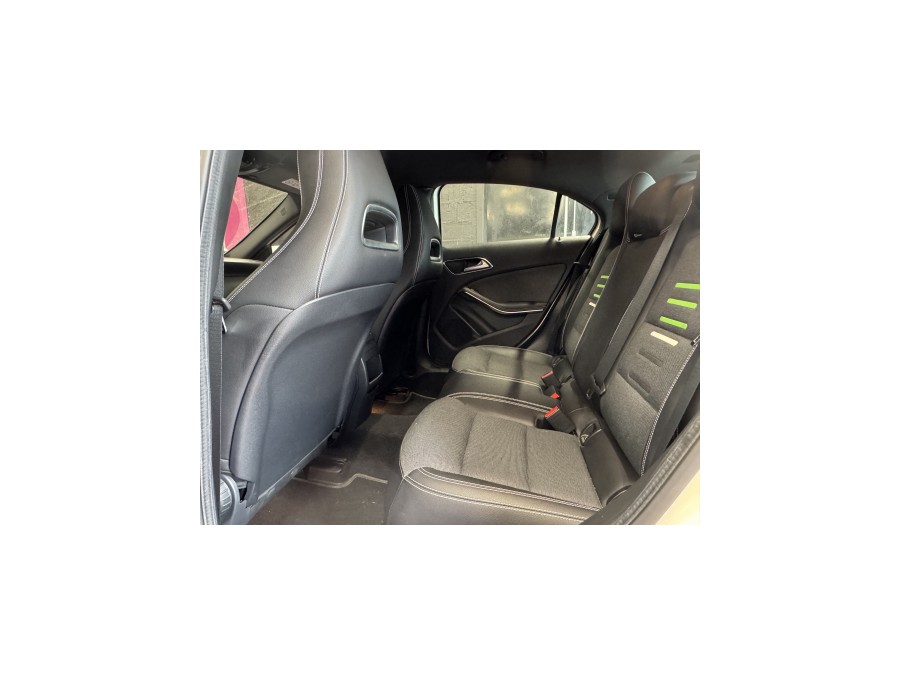 MERCEDES d'occasion CLASSE-A 1.6 A-180 16V de 2017 Villebon Sur