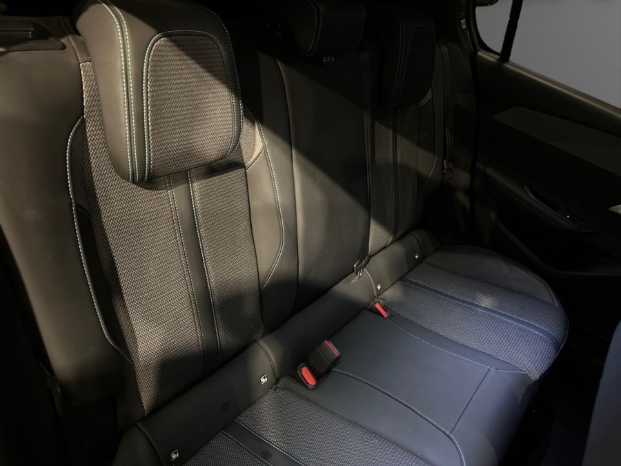 PEUGEOT d'occasion 308 III 1.2 HYBRID 145 ALLURE E-EAT de 2025