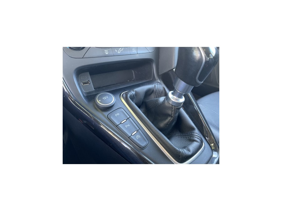FORD d'occasion FOCUS 1.0 ECOBOOST 125 de 2015 Montpellier (34)﻿