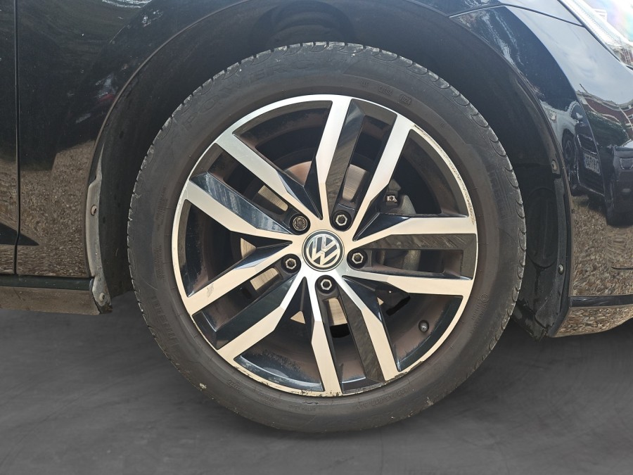 VOLKSWAGEN d'occasion GOLF VII 1.5 TSI EVO 150 CARAT DSG de 2017