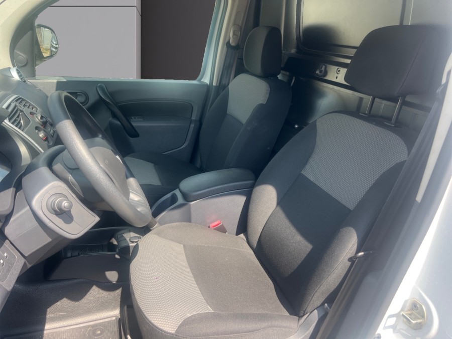 RENAULT d'occasion KANGOO EXPRESS 1.5 BLUE DCI 80 de 2019 Le Raincy